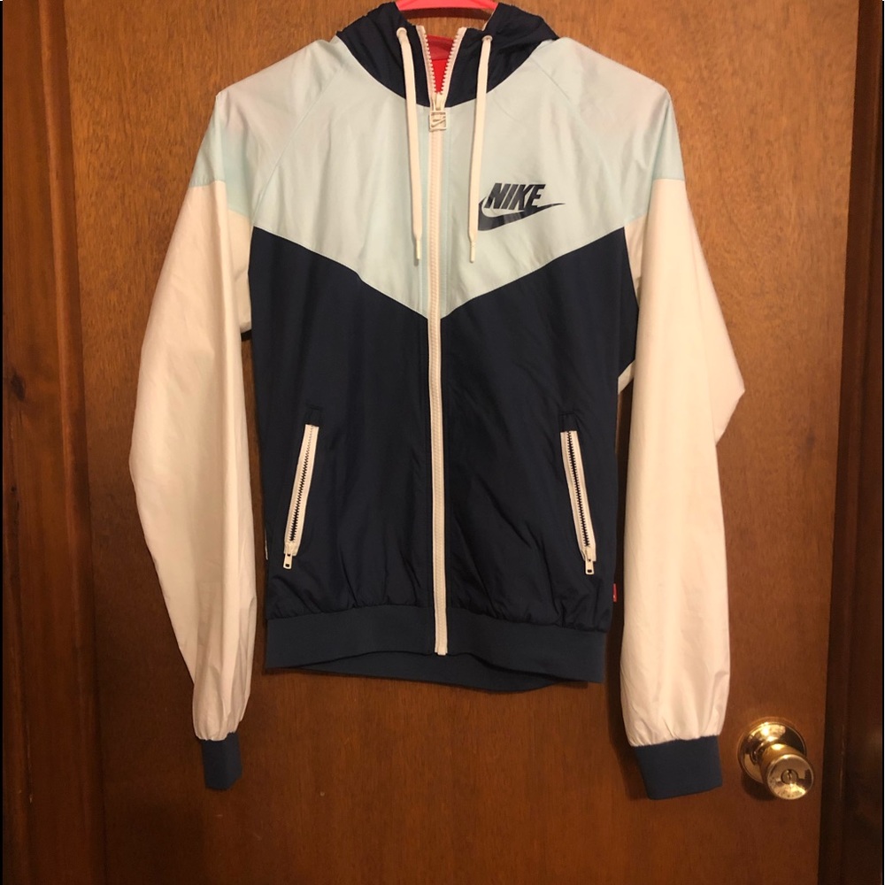 Nike women’s jacket